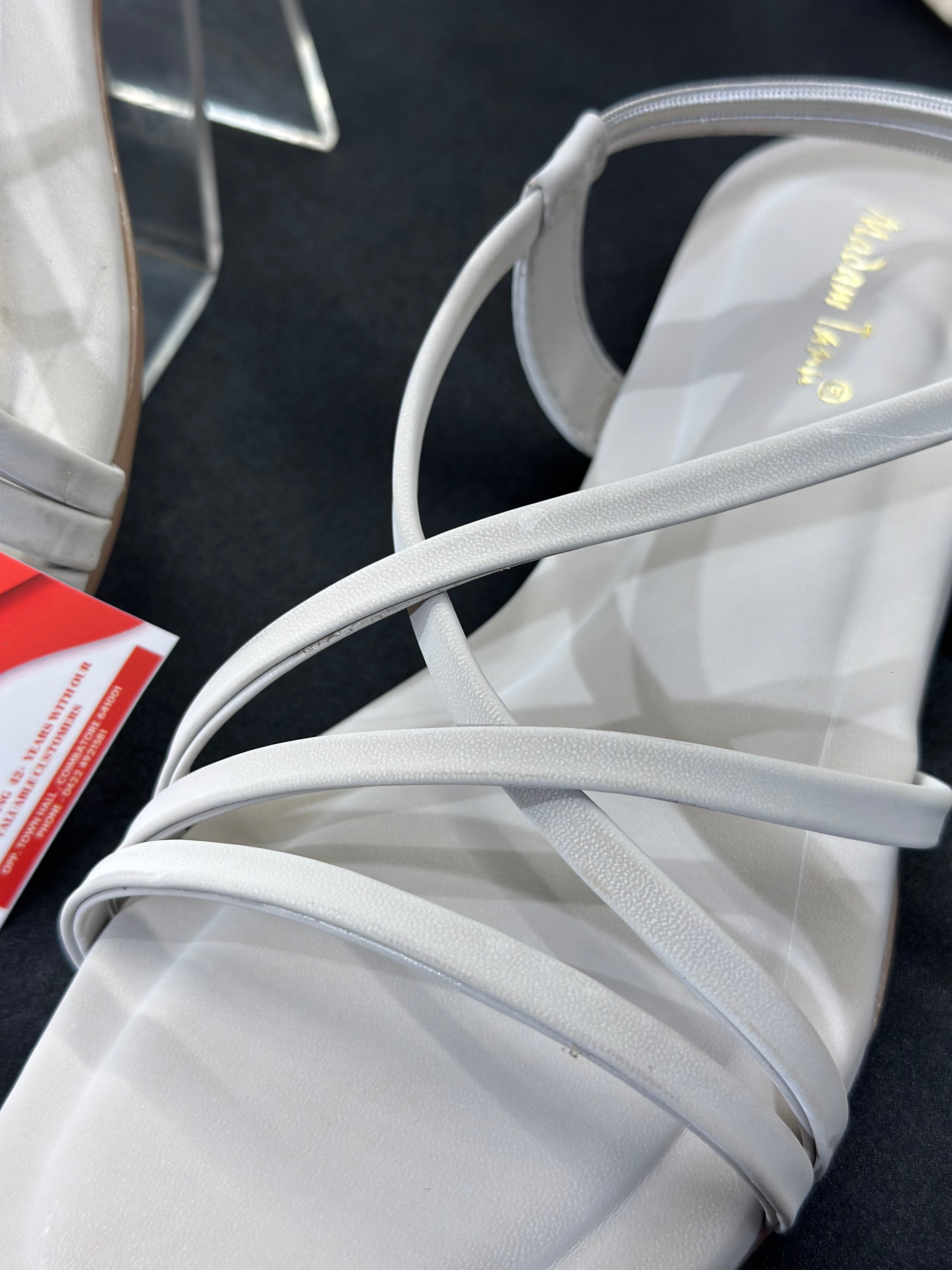 WOMEN THIN STRAP SANDAL