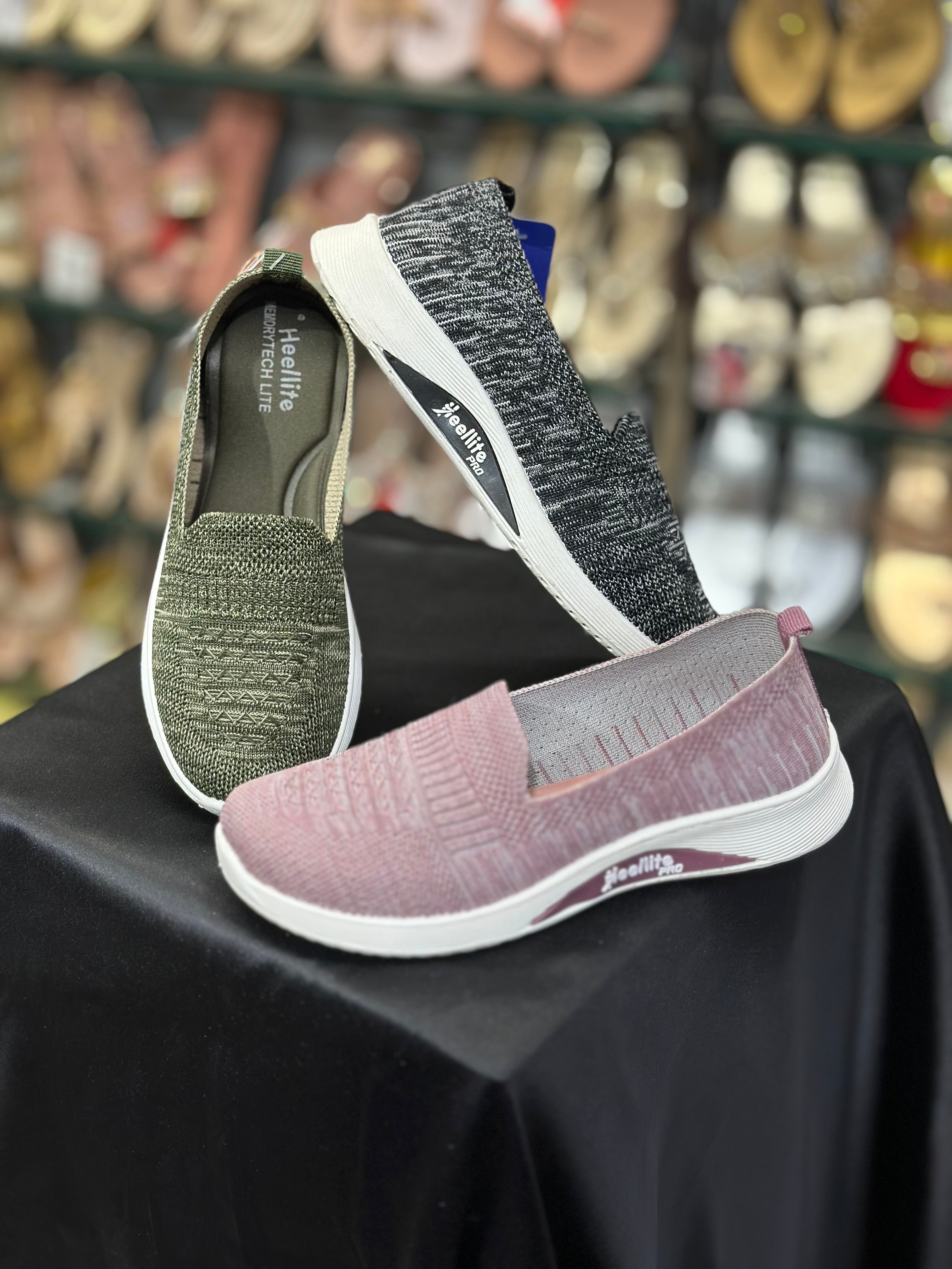 WOMEN WEIGHTLESS SLIP ON SHOES S-01