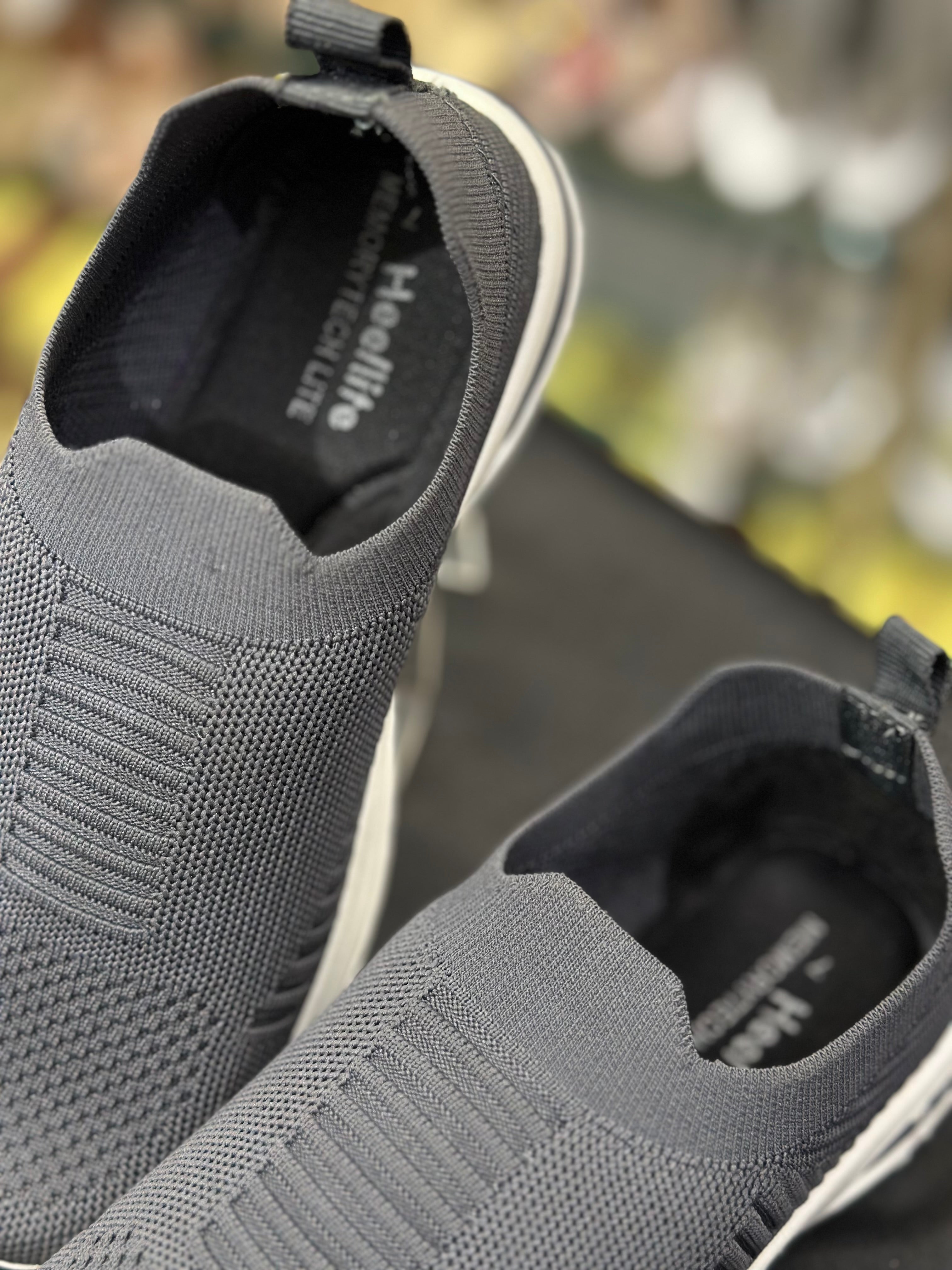 WOMEN WEIGHTLESS SLIP ON SHOES S-02